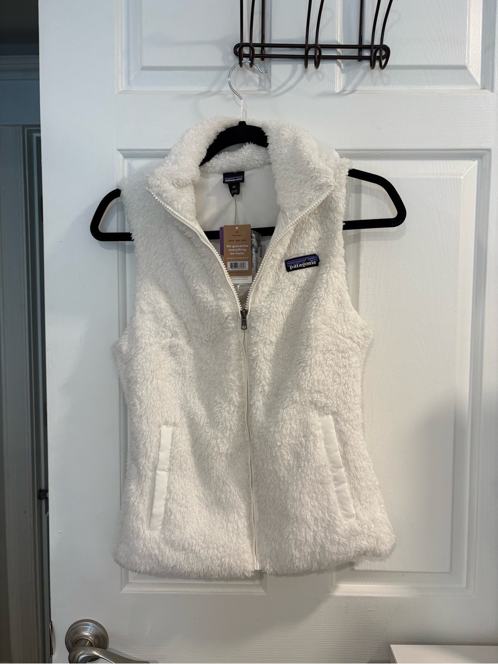 Patagonia Los Gatos Sherpa Vest in Birch White